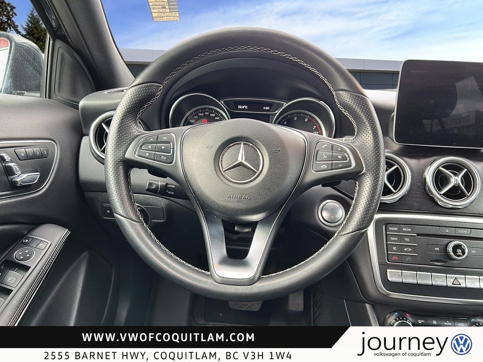 2018 Mercedes-Benz GLA250 4MATIC SUV-11