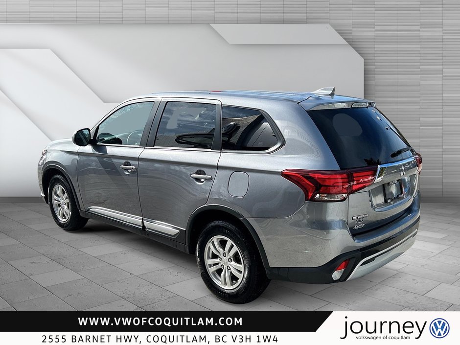 2019 Mitsubishi Outlander ES AWC-4