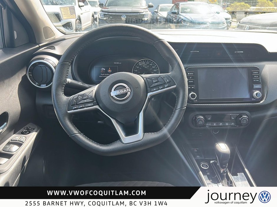 2023 Nissan Kicks SV CVT-10