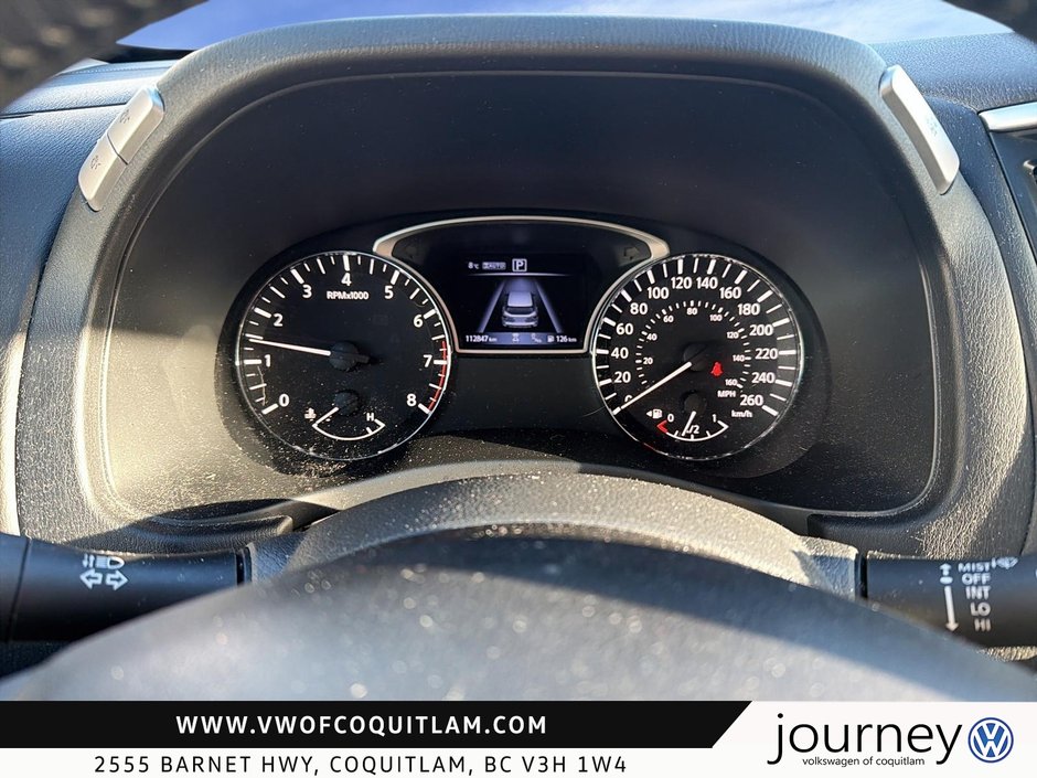 2018 Nissan Pathfinder Midnight Edition V6 4x4 at-14