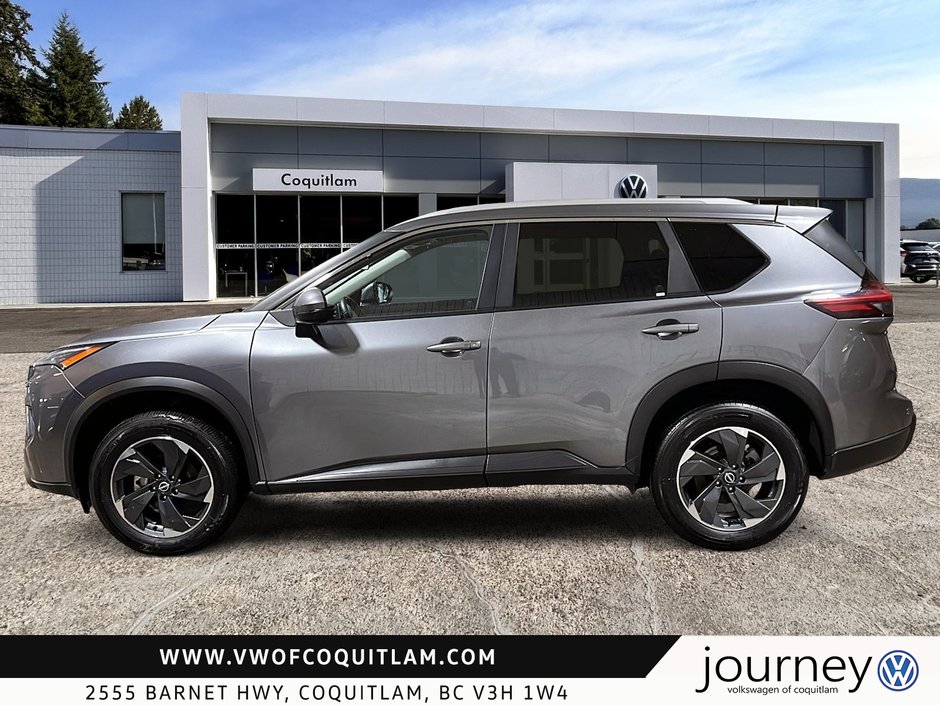 2024 Nissan Rogue AWD SV Moonroof-4