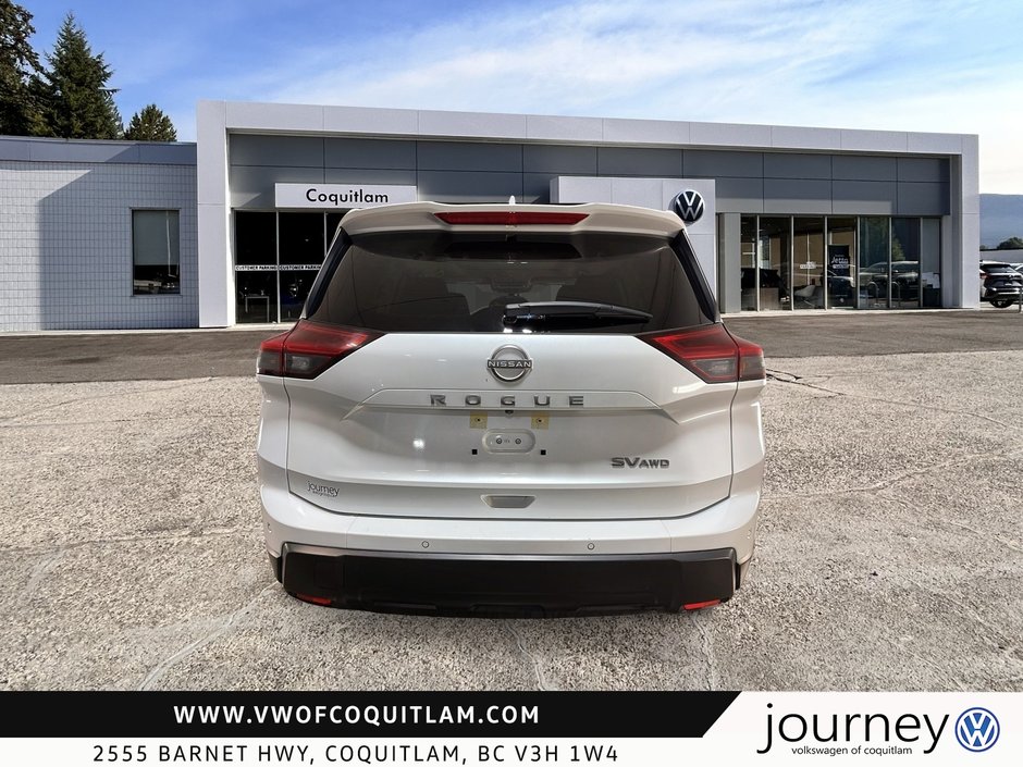 2024 Nissan Rogue AWD SV Moonroof-2