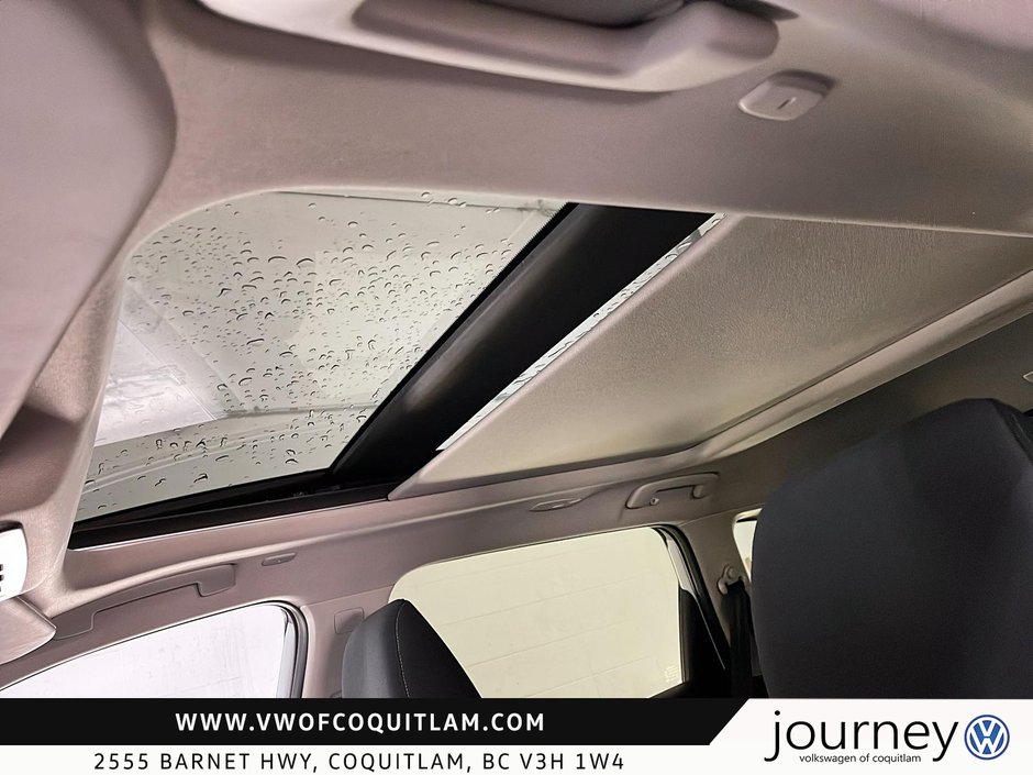 2024 Nissan Rogue AWD SV Moonroof-15