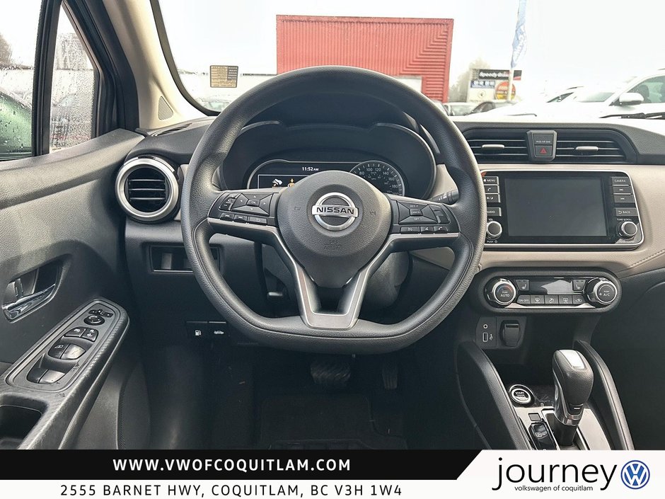 2021 Nissan Versa 1.6 SV CVT-10