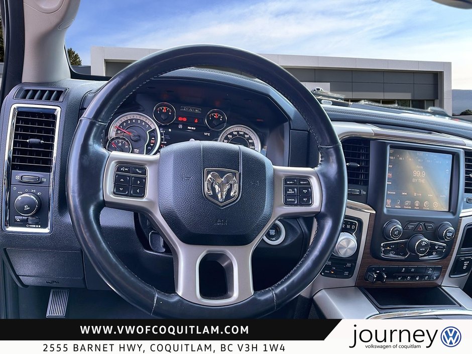 2017 Ram RAM 1500 Crew Cab 4x4 Laramie (140.5 WB - 5.7 Box)-10