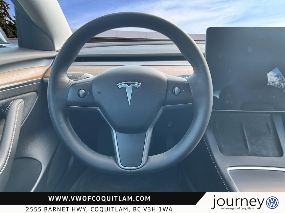 2021 Tesla MODEL 3 Standard Range Plus-11
