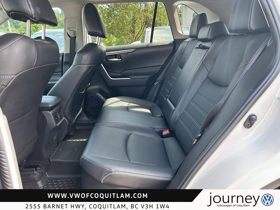 2023 Toyota RAV4 Hybrid XLE AWD-8
