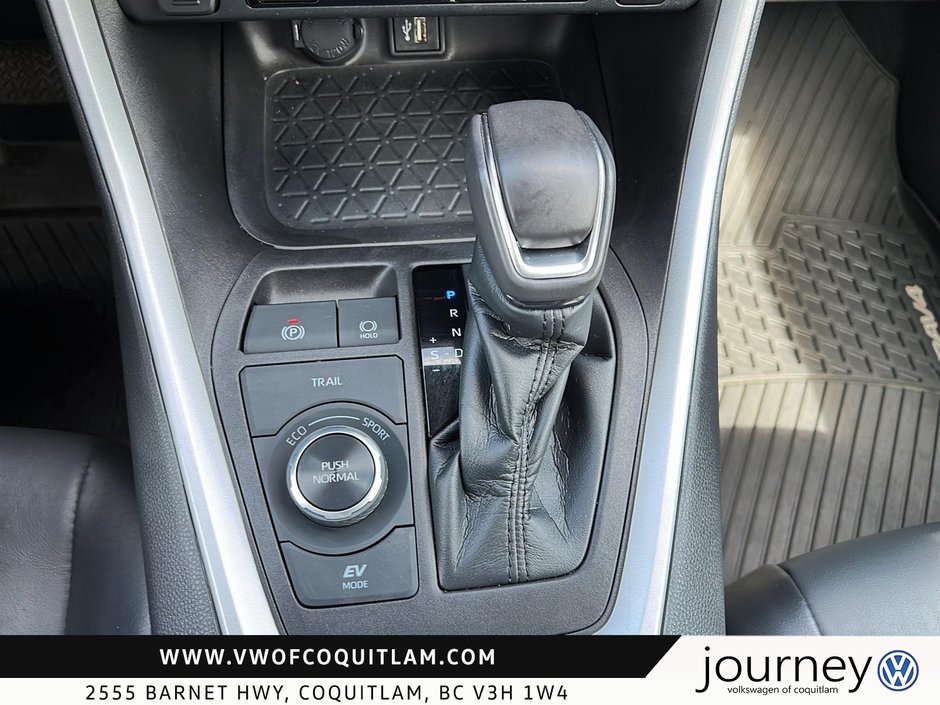 2023 Toyota RAV4 Hybrid XLE AWD-14