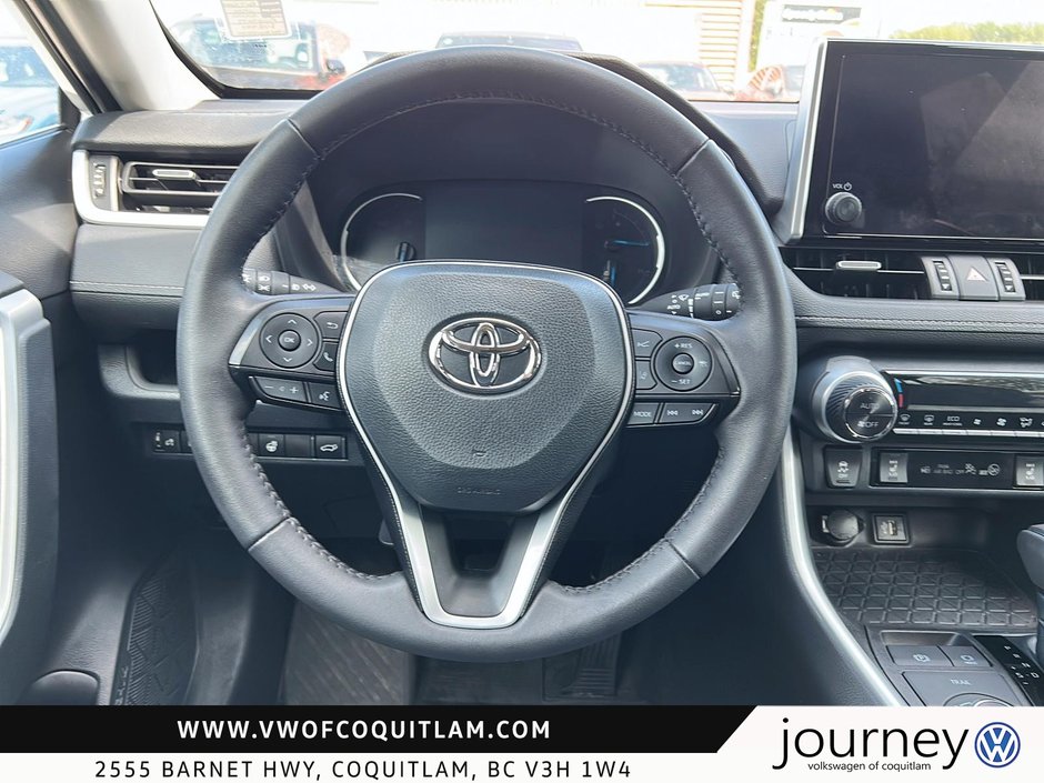 2023 Toyota RAV4 Hybrid XLE AWD-11