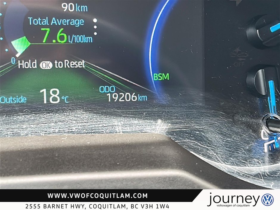 2023 Toyota RAV4 Hybrid XLE AWD-12