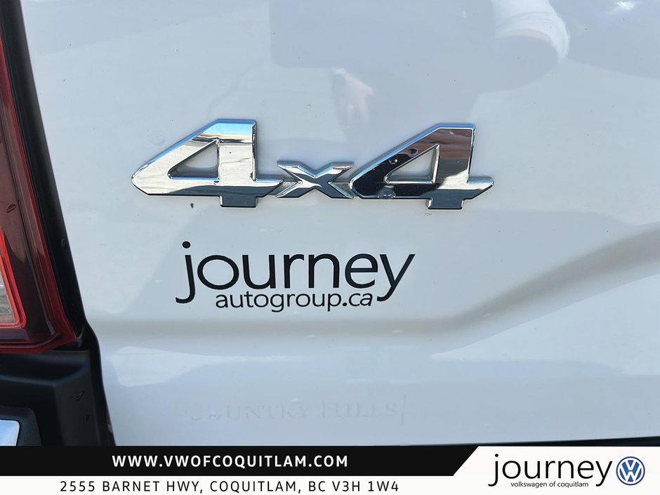 2023 Toyota Tacoma 4X4 Double Cab 6A-15