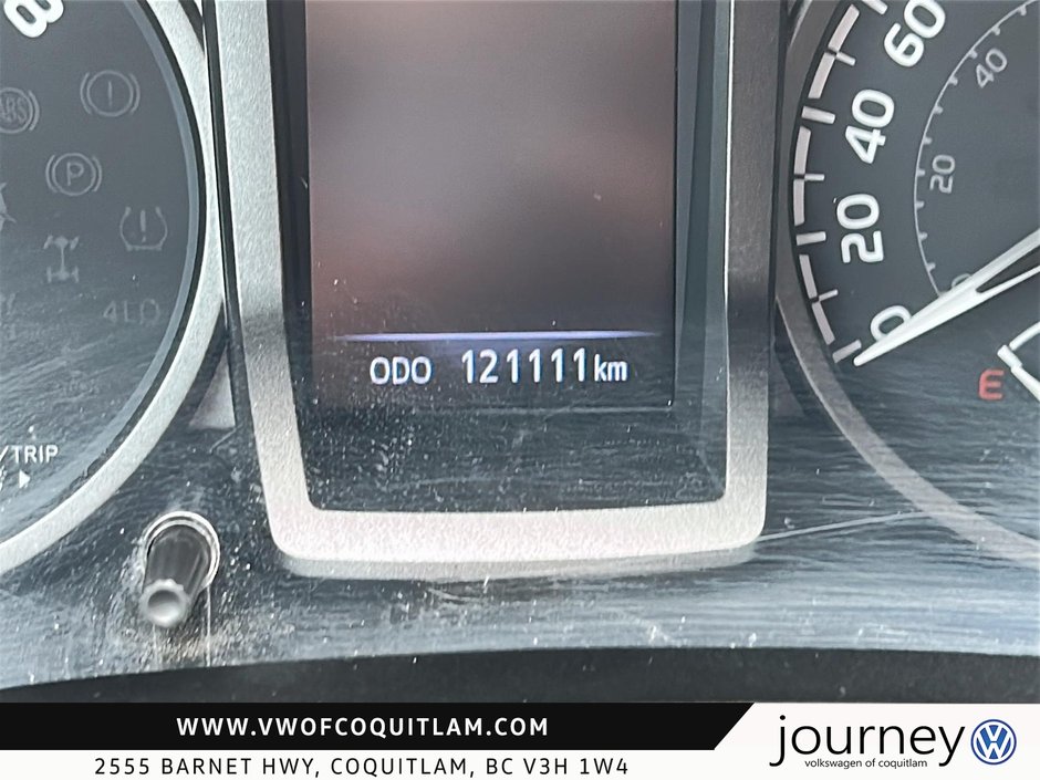 2020 Toyota Tacoma 4x4 Double Cab Short Bed V6 6A-11