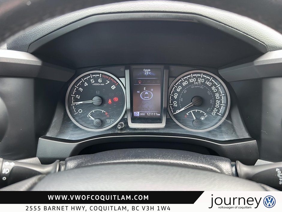 2020 Toyota Tacoma 4x4 Double Cab Short Bed V6 6A-12