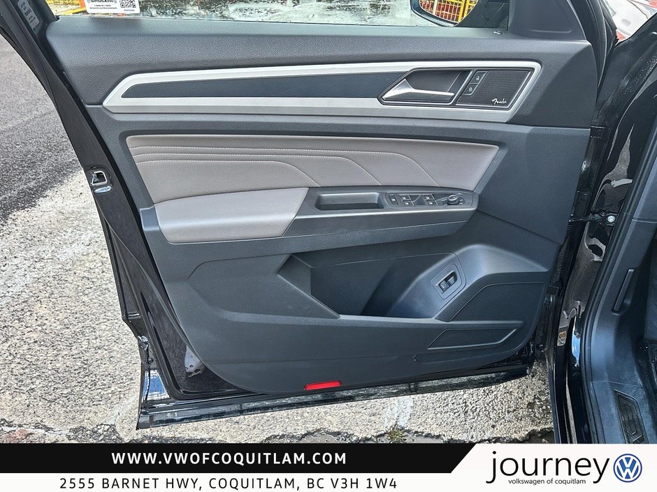 2023 Volkswagen Atlas Cross Sport Execline 3.6L 8sp at w/Tip 4MOTION-9