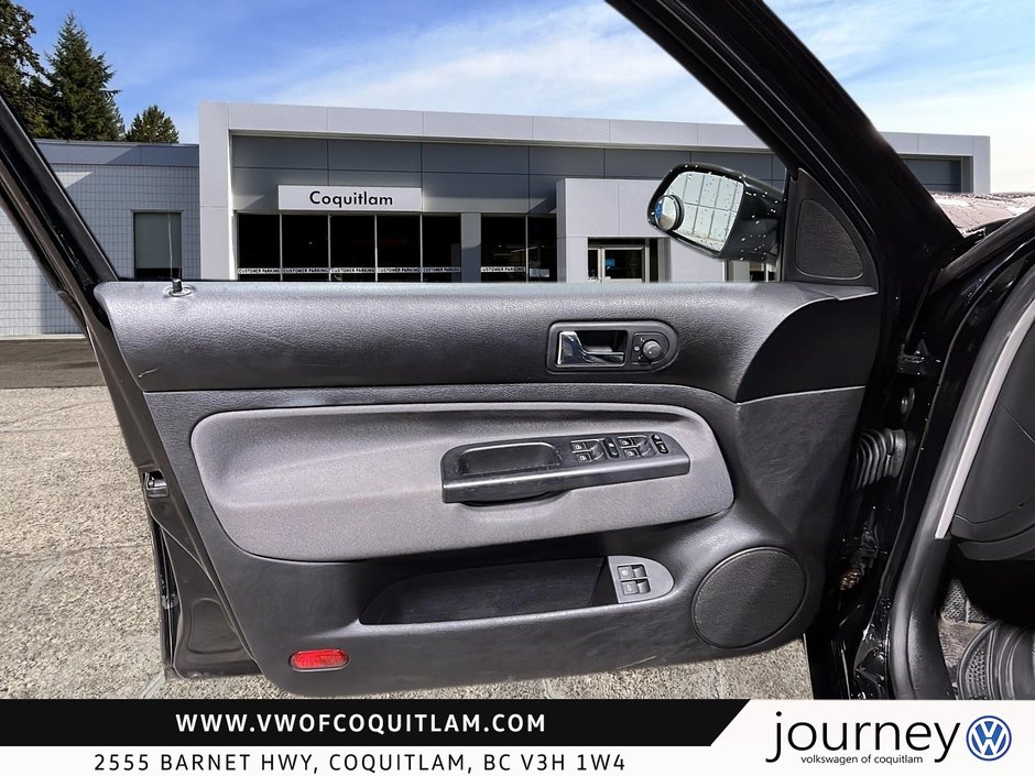 2010 Volkswagen City Golf 2.0 at-10