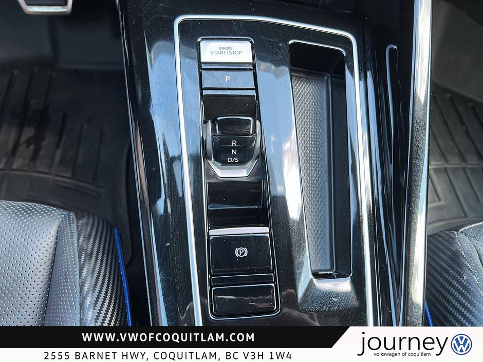 2024 Volkswagen Golf R 2.0T 7Sp at DSG w/Tip-13