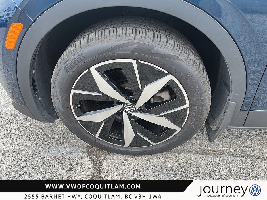 2023 Volkswagen ID.4 Pro AWD-5
