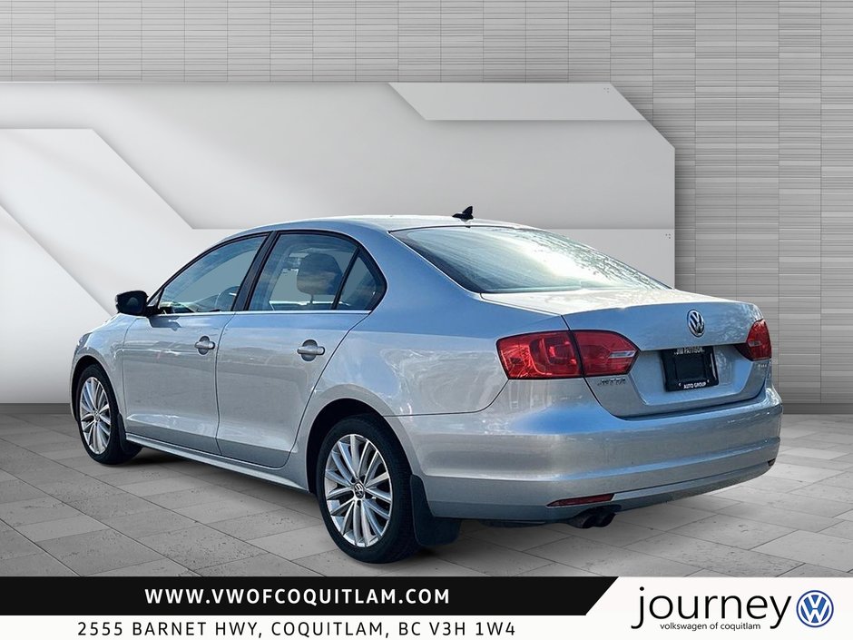 2012 Volkswagen Jetta Highline 2.0 TDI 6sp DSG at Tip-3