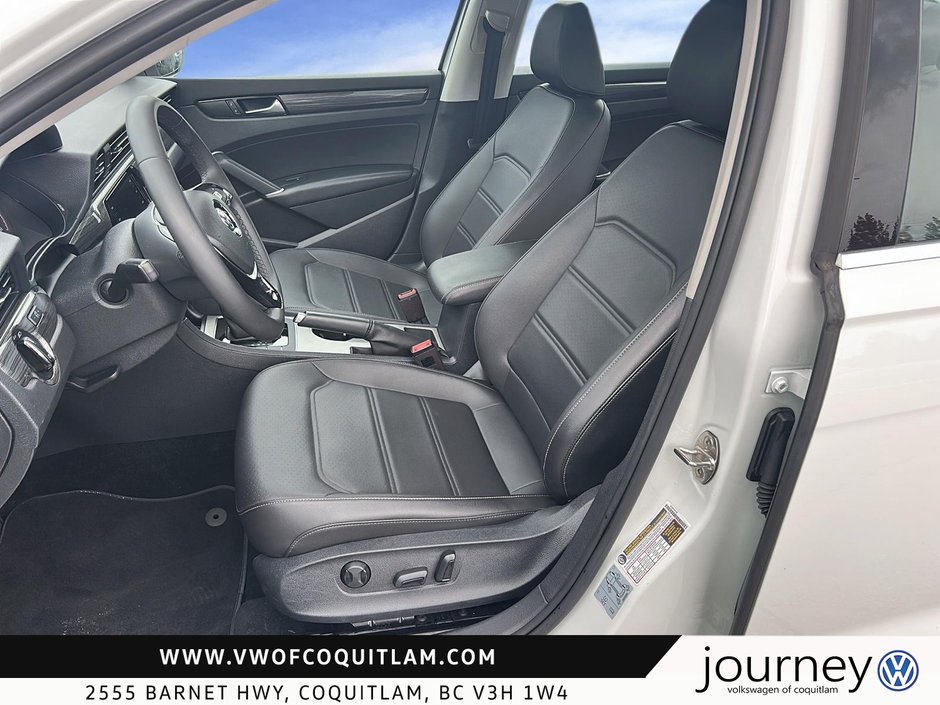 2021 Volkswagen Passat Highline 2.0T 6sp at w/Tip-8