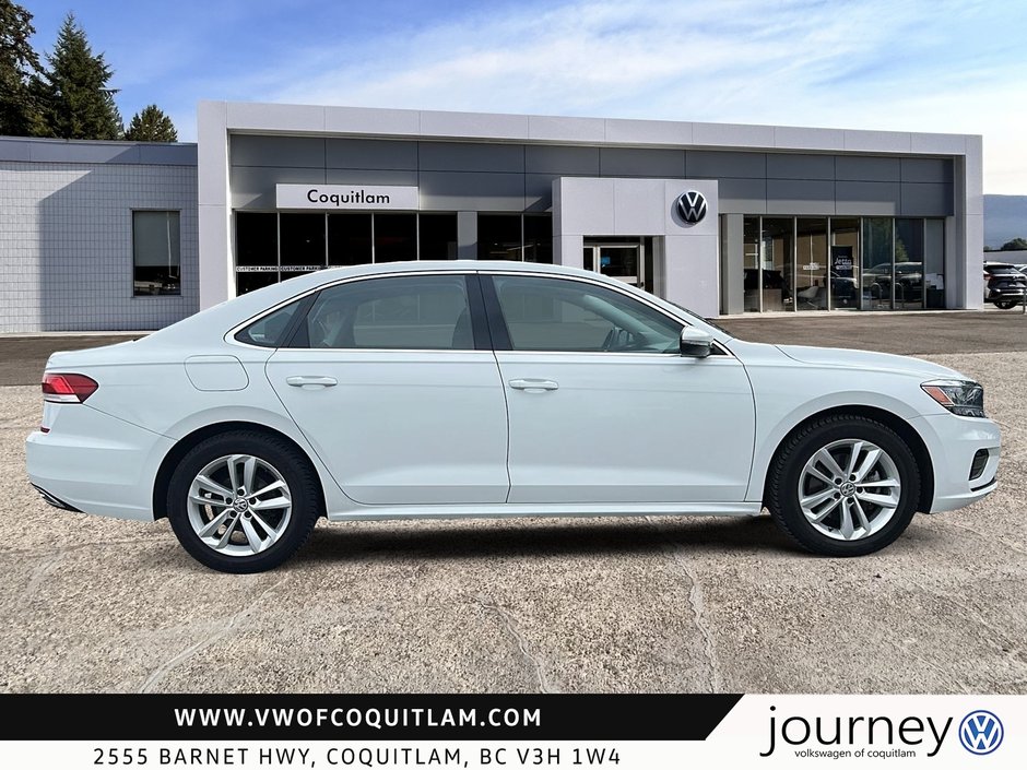 2021 Volkswagen Passat Highline 2.0T 6sp at w/Tip-4
