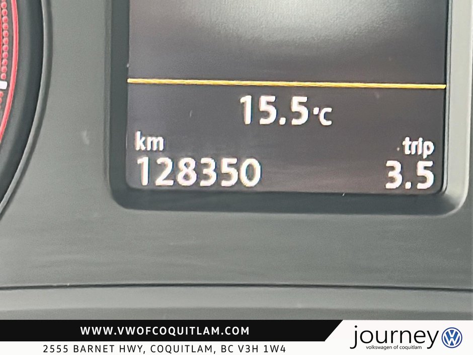 2021 Volkswagen Passat Highline 2.0T 6sp at w/Tip-12