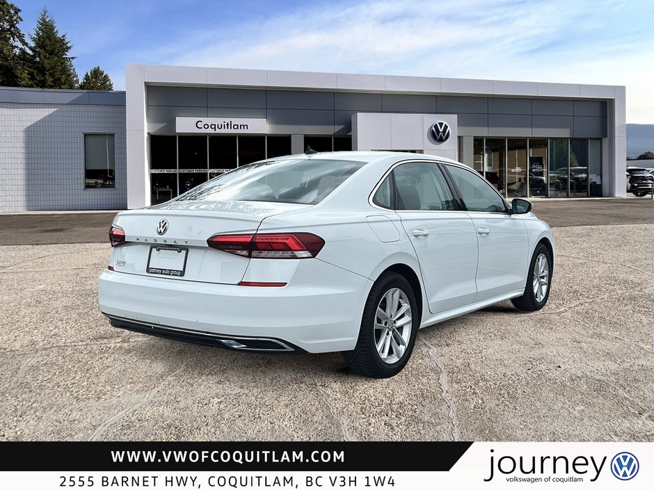 2021 Volkswagen Passat Highline 2.0T 6sp at w/Tip-3