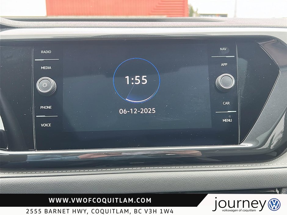 2022 Volkswagen Taos Highline 1.5T 7sp at DSG w/ Tip 4M-17