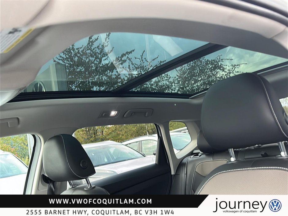 2022 Volkswagen Taos Highline 1.5T 7sp at DSG w/ Tip 4M-15