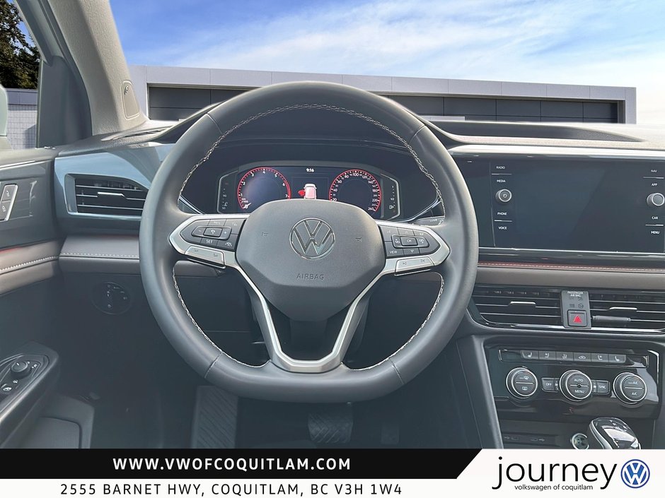 2022 Volkswagen Taos Highline 1.5T 7sp at DSG w/ Tip 4M-11