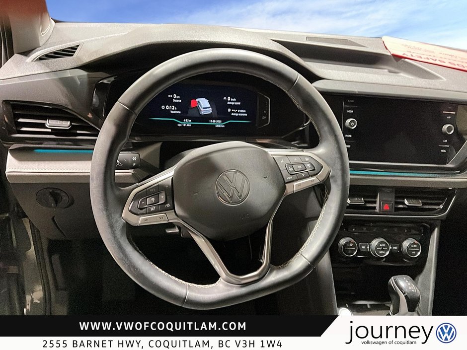 2022 Volkswagen Taos Highline 1.5T 7sp at DSG w/ Tip 4M-11