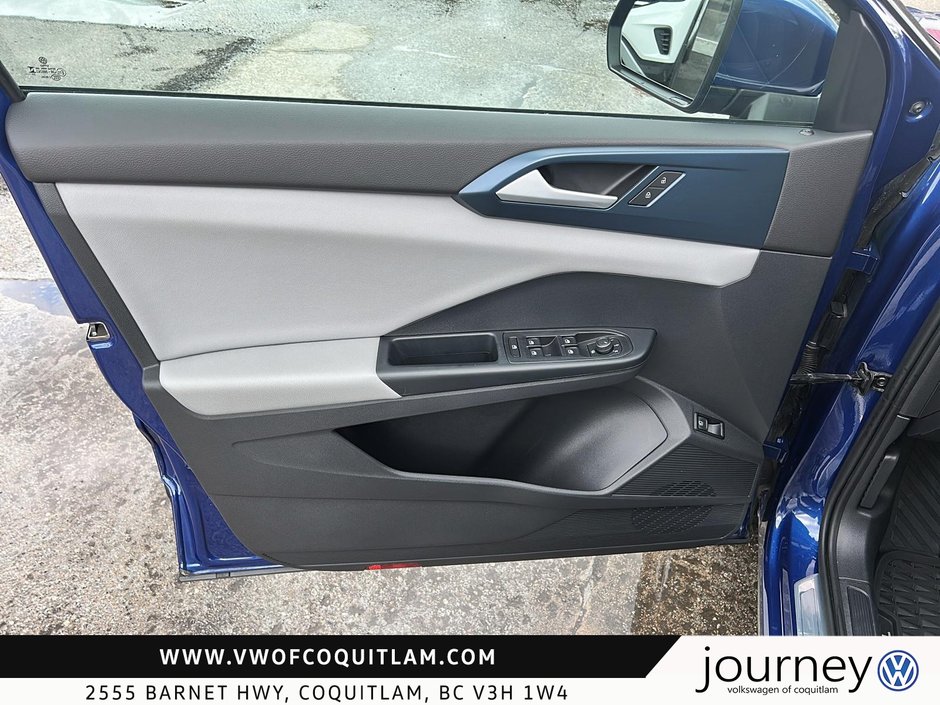 2023 Volkswagen Taos Comfortline 1.5T 7sp at DSG w/ Tip 4M-9
