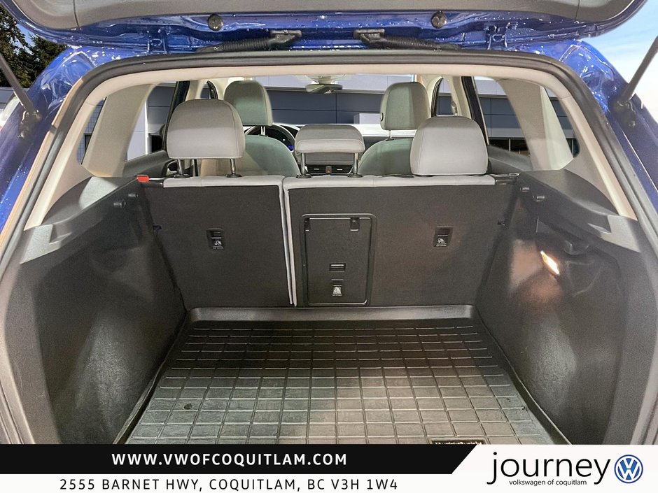 2023 Volkswagen Taos Comfortline 1.5T 7sp at DSG w/ Tip 4M-5