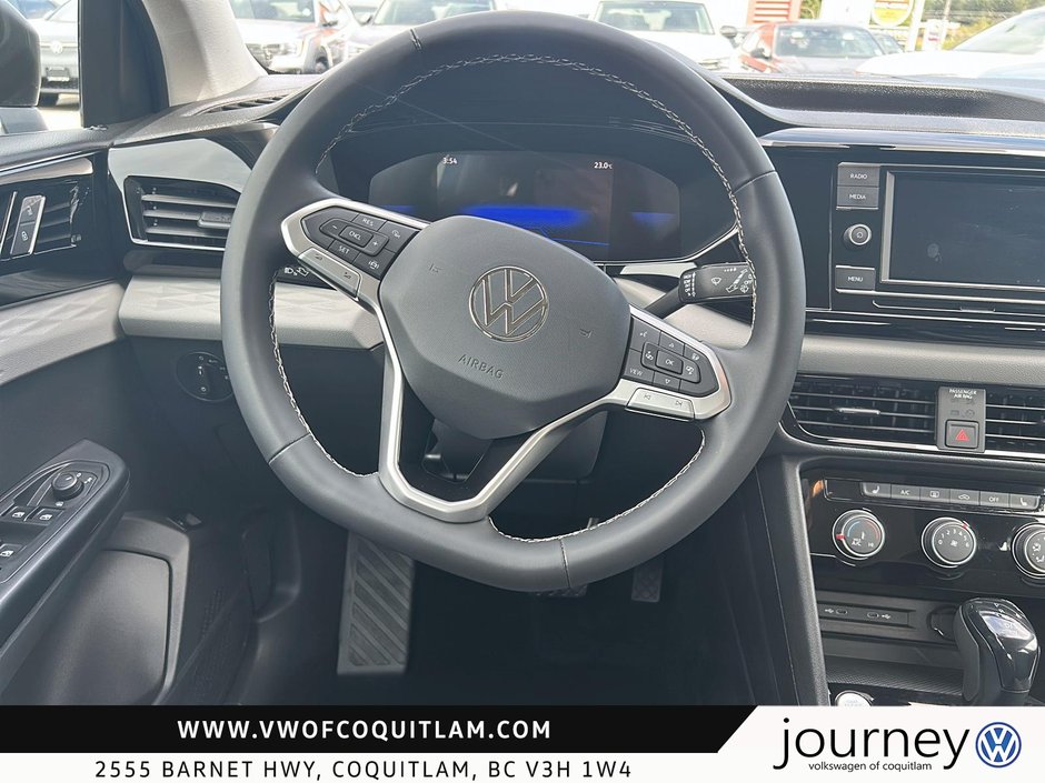 2023 Volkswagen Taos Trendline 1.5T 8sp at w/ Tip-12