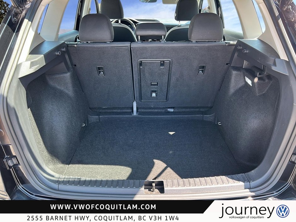 2024 Volkswagen Taos Trendline 1.5T 8sp at w/ Tip-5
