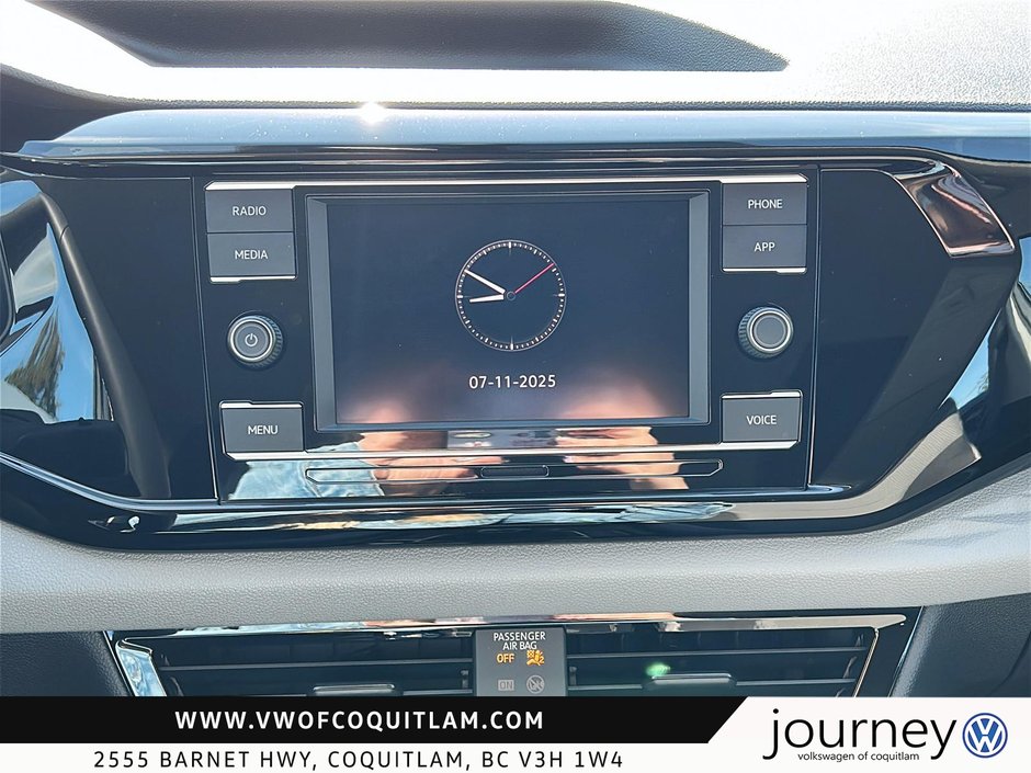 2024 Volkswagen Taos Trendline 1.5T 8sp at w/ Tip-16