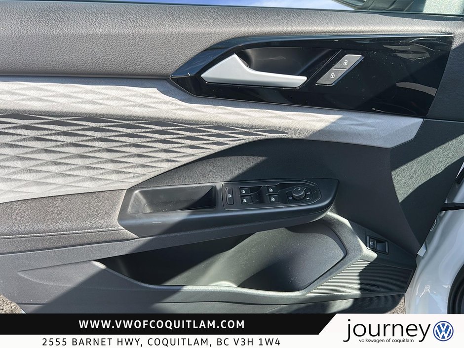 2024 Volkswagen Taos Trendline 1.5T 7sp at DSG w/ Tip 4M-10