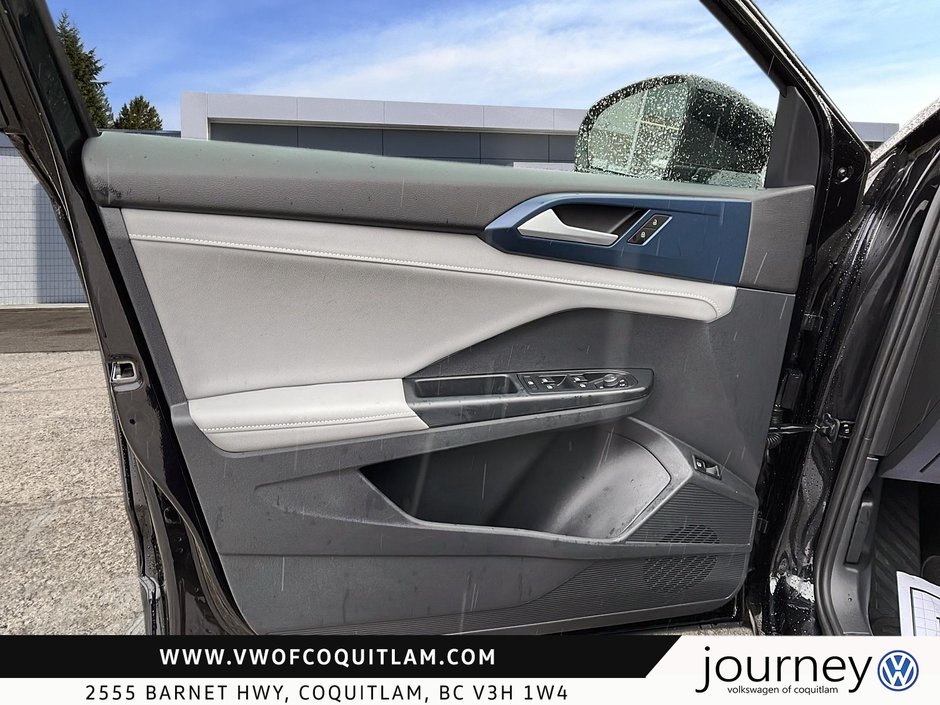 2024 Volkswagen Taos Comfortline 1.5T 7sp at DSG w/ Tip 4M-10