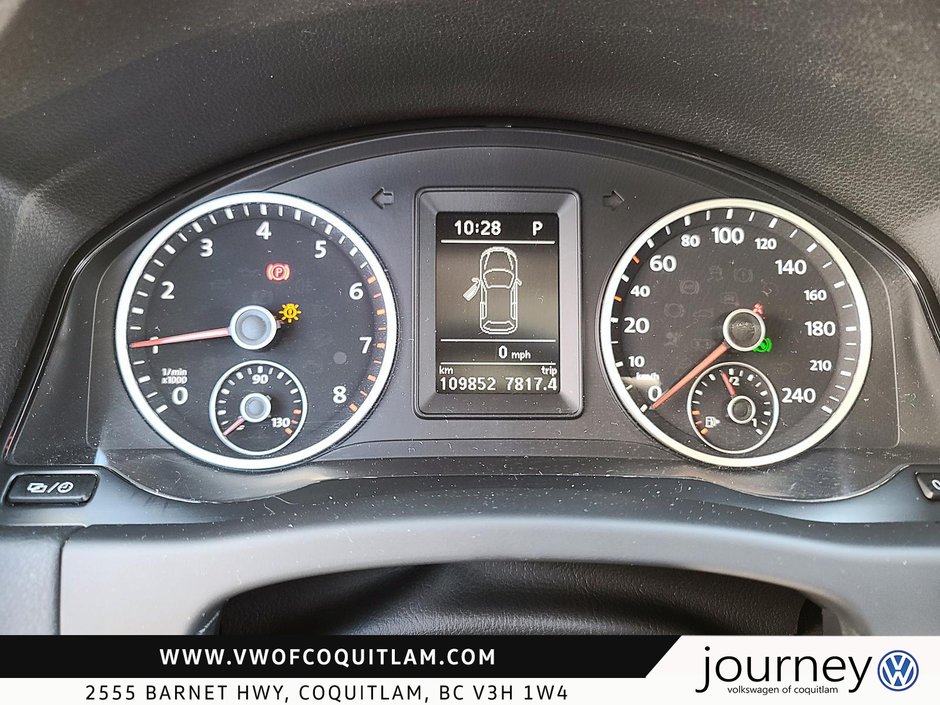 2017 Volkswagen Tiguan Comfortline 2.0T 6sp at w/Tip 4M-12