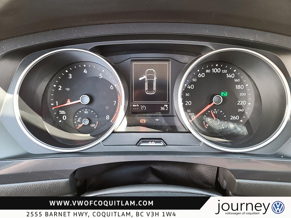 2021 Volkswagen Tiguan Trendline 2.0T 8sp at w/Tip 4M-12