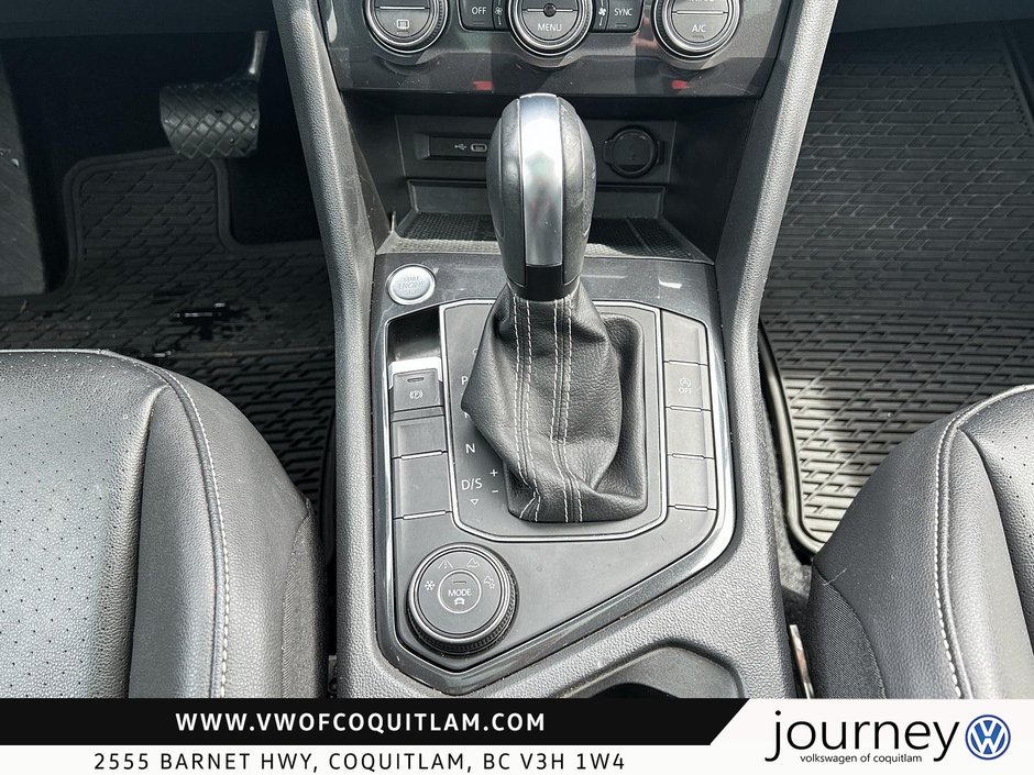 2021 Volkswagen Tiguan Comfortline 2.0T 8sp at w/Tip 4M-13
