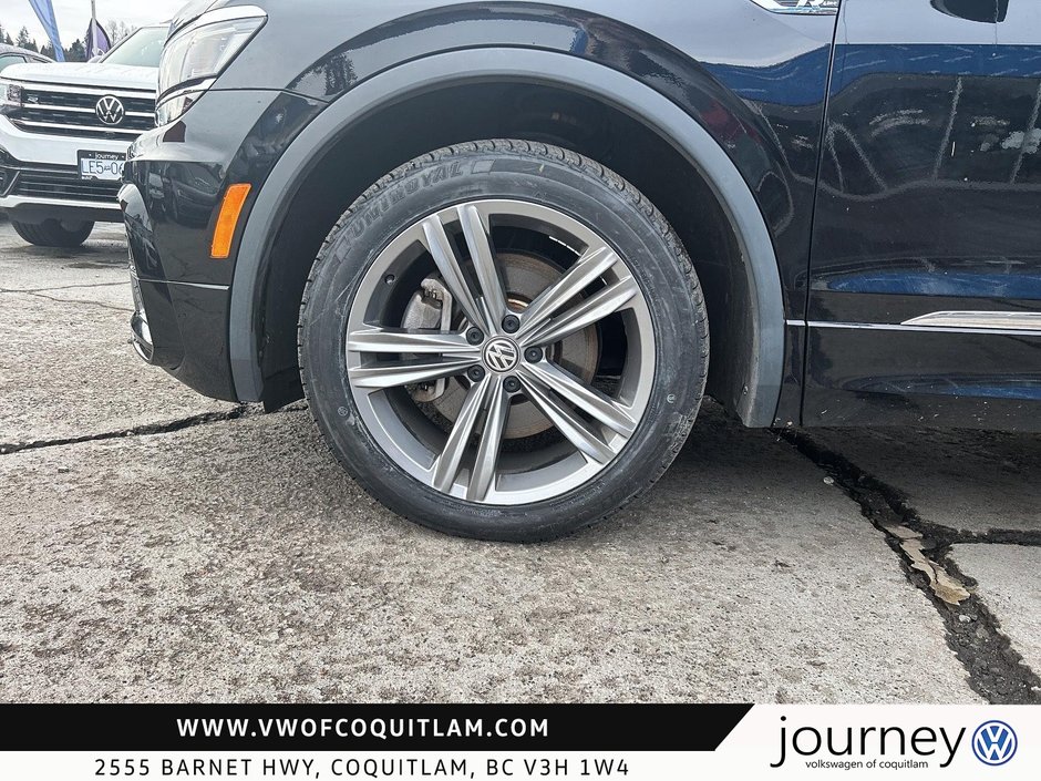 2021 Volkswagen Tiguan Highline 2.0T 8sp at w/Tip 4M-5