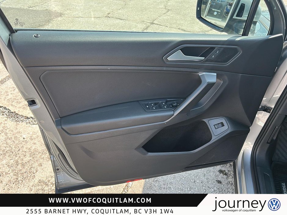 2021 Volkswagen Tiguan Comfortline 2.0T 8sp at w/Tip 4M-9