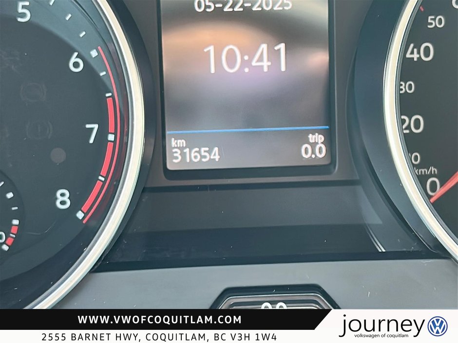 2021 Volkswagen Tiguan Comfortline 2.0T 8sp at w/Tip 4M-11