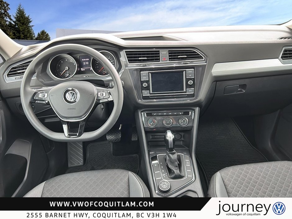 2021 Volkswagen Tiguan Trendline 2.0T 8sp at w/Tip 4M-10
