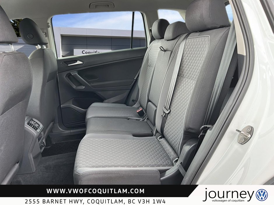 2021 Volkswagen Tiguan Trendline 2.0T 8sp at w/Tip 4M-9