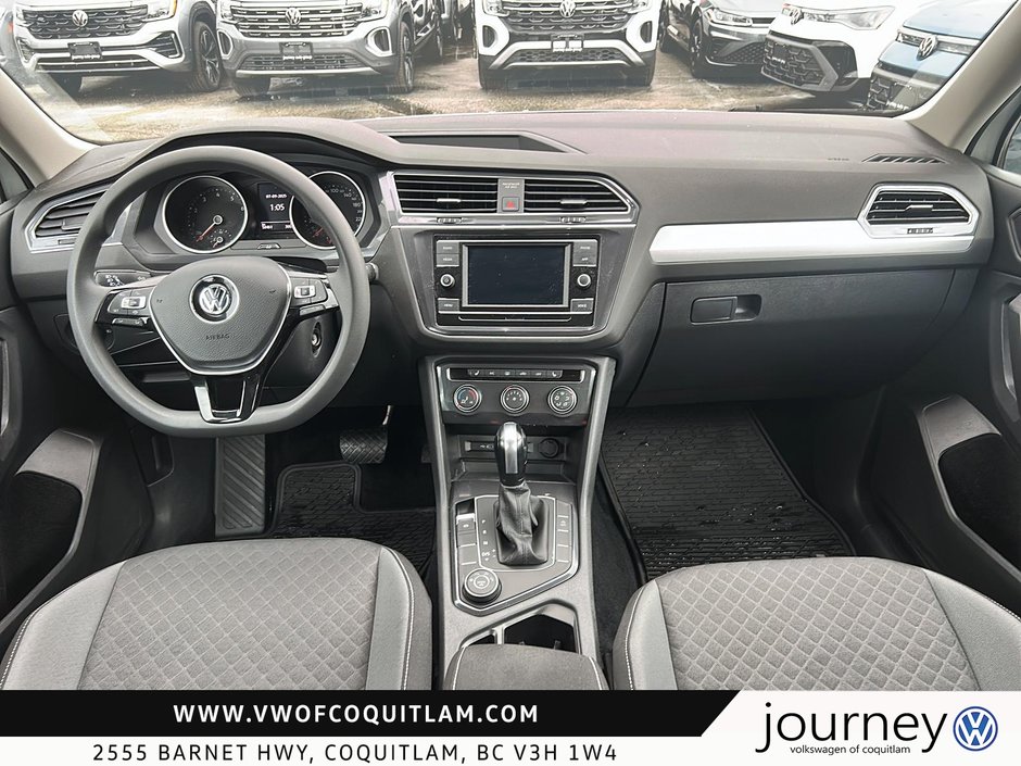 2021 Volkswagen Tiguan Trendline 2.0T 8sp at w/Tip 4M-9