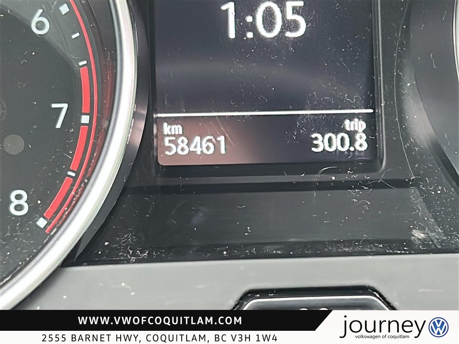 2021 Volkswagen Tiguan Trendline 2.0T 8sp at w/Tip 4M-12