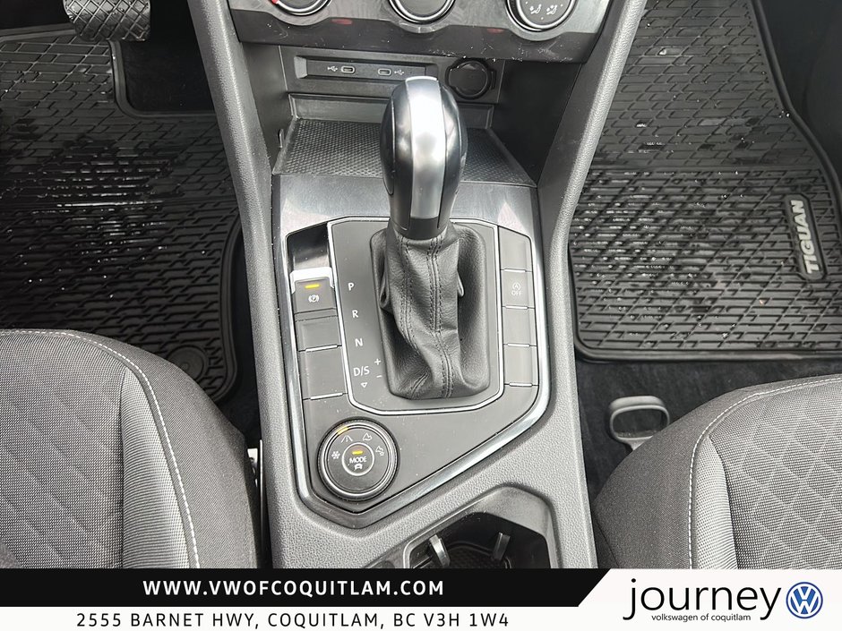 2021 Volkswagen Tiguan Trendline 2.0T 8sp at w/Tip 4M-14