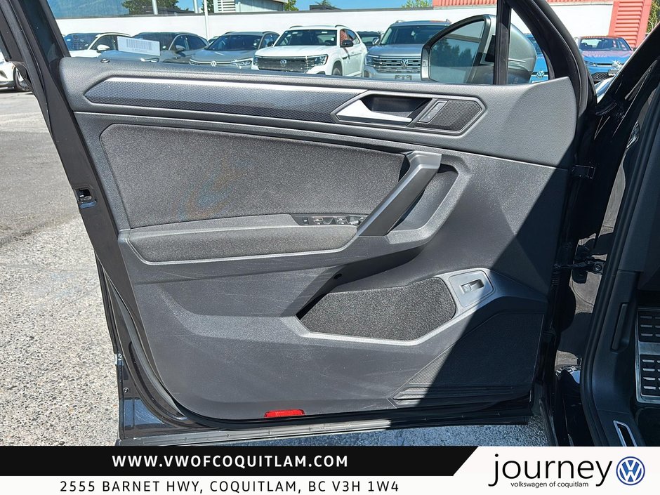 2021 Volkswagen Tiguan United 2.0T 8sp at w/Tip 4M-11