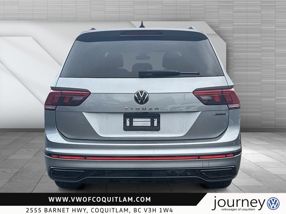 2022 Volkswagen Tiguan Comfortline R-Line Black 2.0T 8sp at w/Tip 4M-2